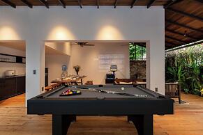 AnNam Pool & Karaoke Villa