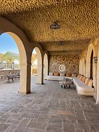 Nasser Palace Suites & Spa