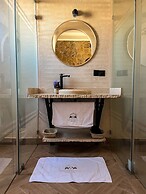 Nasser Palace Suites & Spa