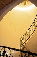 Nasser Palace Suites & Spa