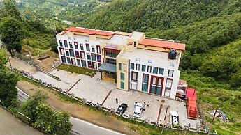 Sukama Resort & Spa