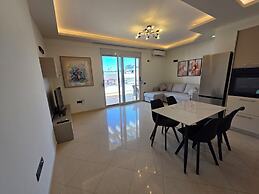 Thomas K Veranda Apartment