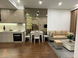 Luxhousing Masteri West Heights