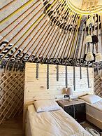 Oimo Tash Yurt Camp
