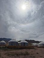 Oimo Tash Yurt Camp