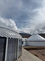 Oimo Tash Yurt Camp