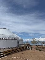 Oimo Tash Yurt Camp