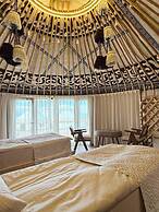 Oimo Tash Yurt Camp
