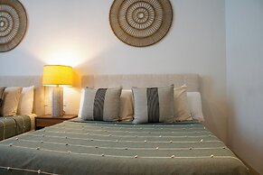 NHOA 111C Lux 1BRPool access Aldea Zama