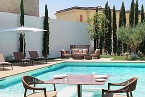 Antum Hotel