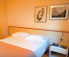 Antum Hotel