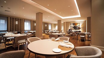 Antum Hotel