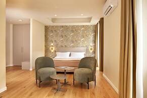 Antum Hotel
