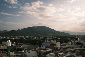 Dusk Corner Apartment Nha Trang