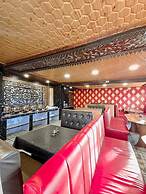 Baktoo's inn