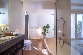 Marijo Villa 2BR Private Pool Mins to Central Ubud