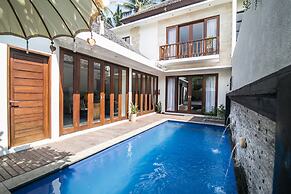 Marijo Villa 2BR Private Pool Mins to Central Ubud