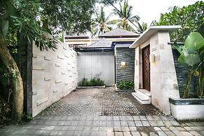 Marijo Villa 2BR Private Pool Mins to Central Ubud