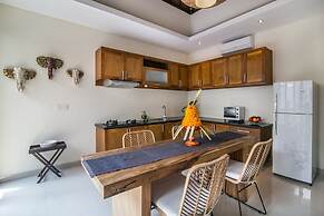 Marijo Villa 2BR Private Pool Mins to Central Ubud