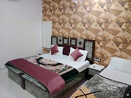 Hotel Radhe Krishna