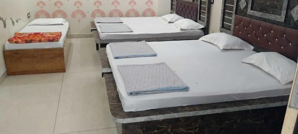 Hotel Radhe Krishna