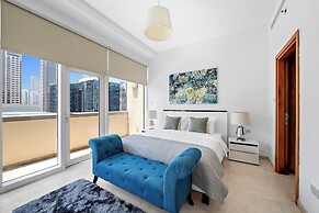 Elegant Studio with Burj Khalifa Views
