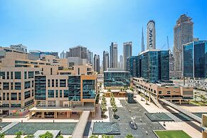 Elegant Studio with Burj Khalifa Views