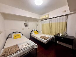 Dengba Hostel-Loikroh Chiang Mai