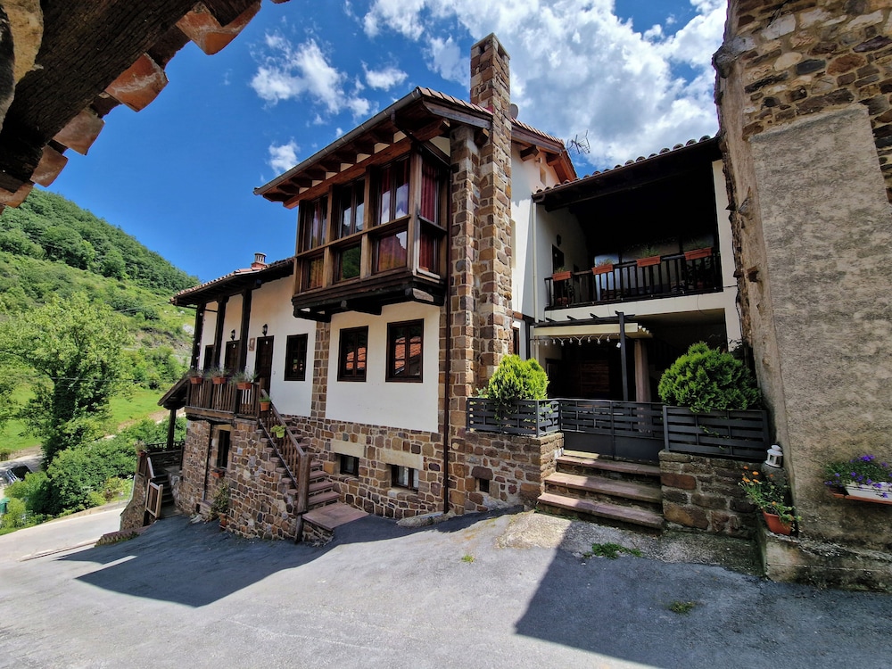 Apartamentos Nevandi