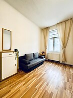 Modern Studio Close to Stadthalle