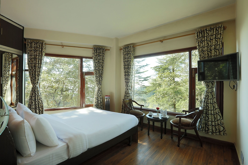 Fairmount Shimla Forest Greens