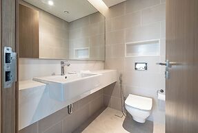 2BR Apartment Near Downtown Dubai Mall