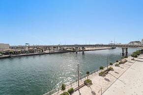 2BR M Canal Front with Full Water Views