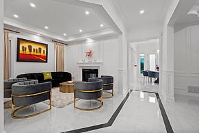 GLOBALSTAY Luxury 4 Bedroom House