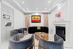 GLOBALSTAY Luxury 4 Bedroom House