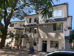 HUASHENG HOTEL