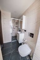 Servi House