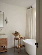 A Nomadic Abode - Luxury Boutique Retreat