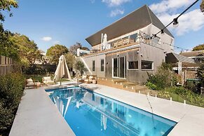 Haven on Birdwood 400m to Beach