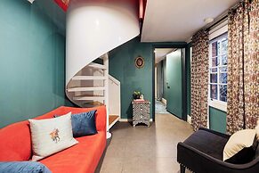 The Empress Direct Access Carlton Gardens