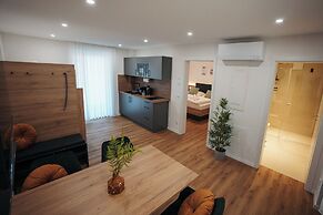 Be Grand Apartments Rust