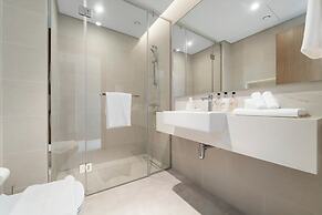 2BR M CF7B Partial Canal View