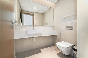 2BR M CF7B Partial Canal View