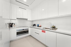 2BR M CF7B Partial Canal View