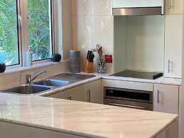 Peppers Palm Cove Luxury