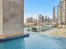 2BR M Water Views Near Downtown