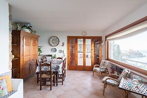 Villa Mytilene II by Wonderful Italy