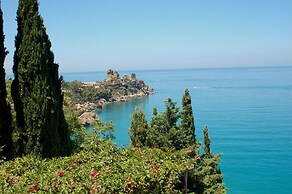Villa Mytilene II by Wonderful Italy