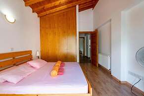 10 MON - Stay Hillcrest Panorama Villa