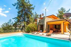10 MON - Stay Hillcrest Panorama Villa